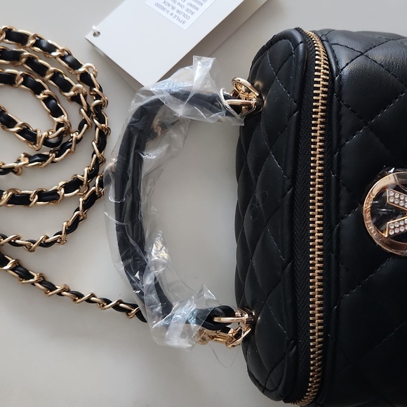 Valentino Orlandi Mini Train Case Bag With Chain Strap..$330 Retail! Just $130!! - Picture 6 of 10